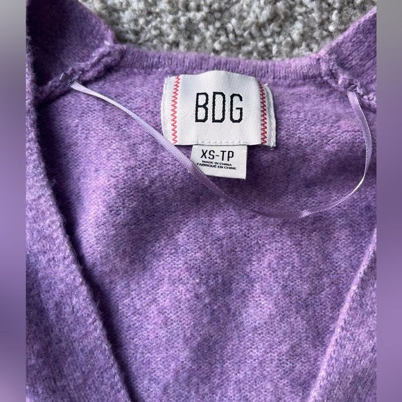 Sweater - Picture 2 of 2